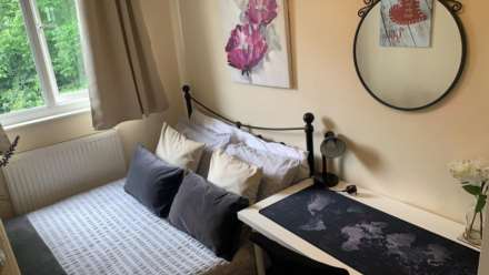 Room 4, 1 Windsor Close, Onslow Village, Guildford, GU2 7QU, Image 2