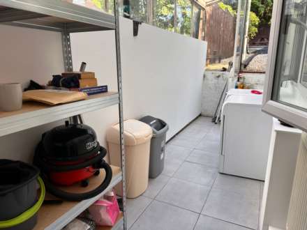 Room 1: 18 RUPERT ROAD, Guildford, GU2 7NE, Image 13