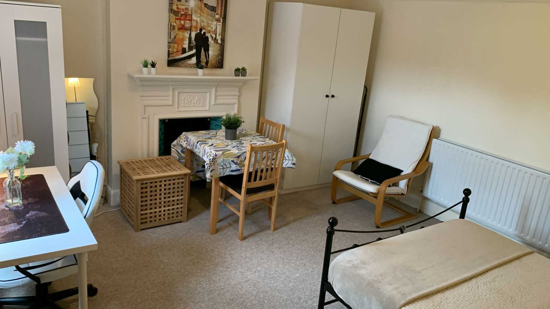 Room 2: 40A Farnham Road, Guildford, GU2 4JN, Image 7