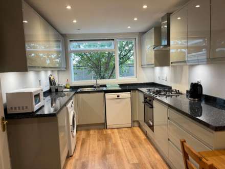 Room 3, 1 Windsor Close, Guildford, GU2 7QU, Image 5