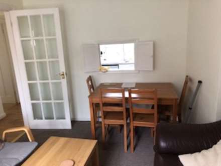 Room 2, 9 Durham Close, Guildford GU2 9TH, Image 10