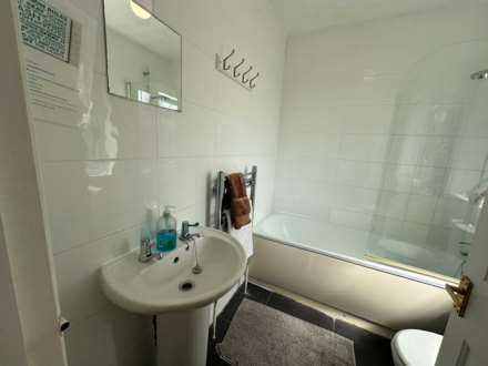 Durham Close, massive double room for single occupancy close to the Hospital, University and Research Park, Image 17