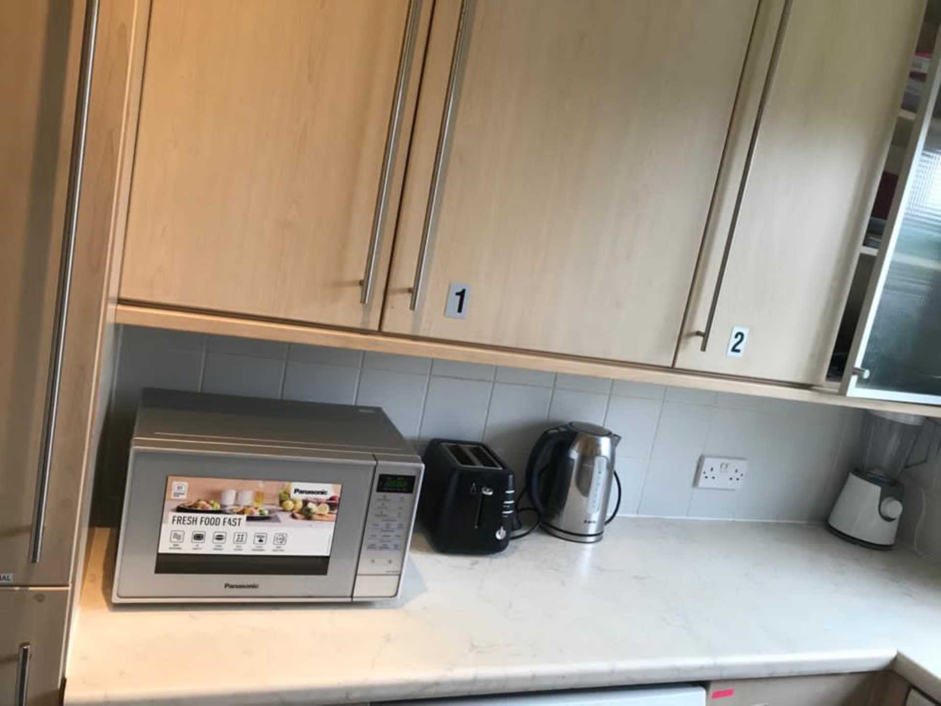 COUPLES WANTED! Room 3: 12 Pickering, Guildford, GU2 8AH, Image 11