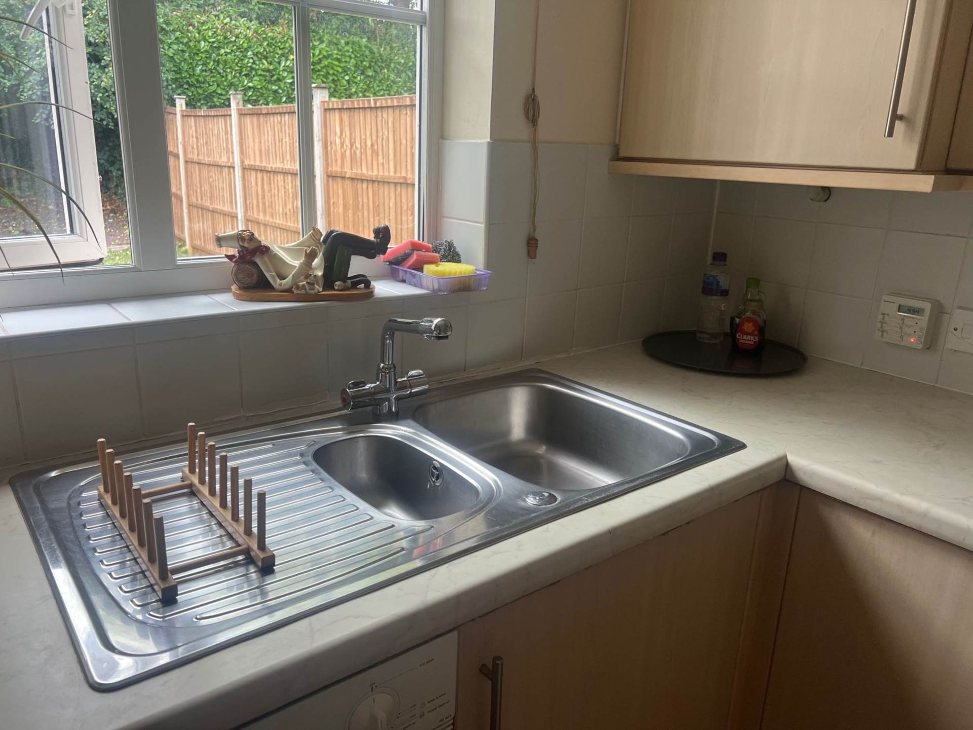 Room 1 : 12 Pickering Place, GU2 8AH, Image 12