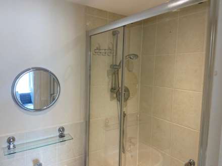 Room 1 : 12 Pickering Place, GU2 8AH, Image 7