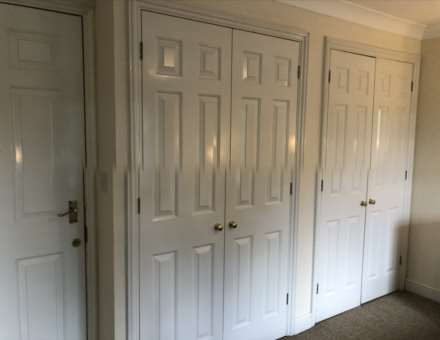 Room 2: 12 Pickering, Guildford, GU2 8AH, Image 19