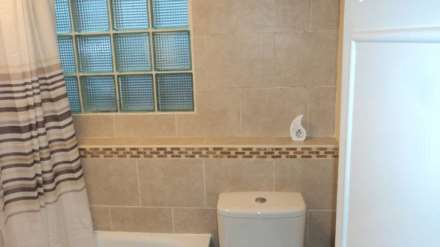 Room 2: 18 Rupert Road, Guildford, GU2 7NE, Image 16
