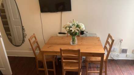 Room 2: 18 Rupert Road, Guildford, GU2 7NE, Image 7