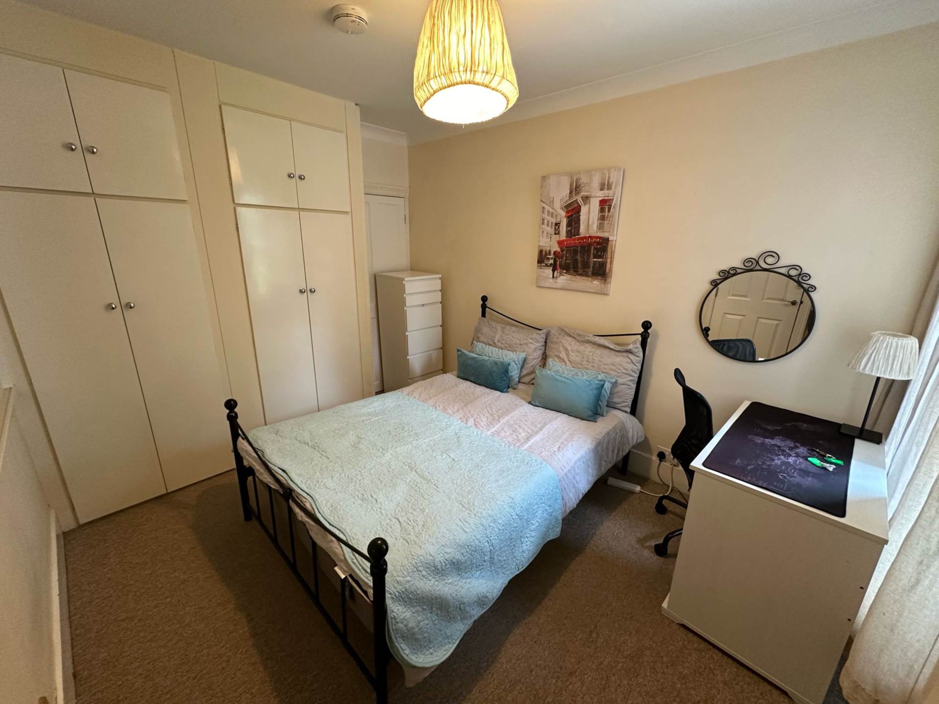 Room 3, 18 RUPERT ROAD, Guildford, GU2 7NE- NO ADMIN FEES!, Image 1