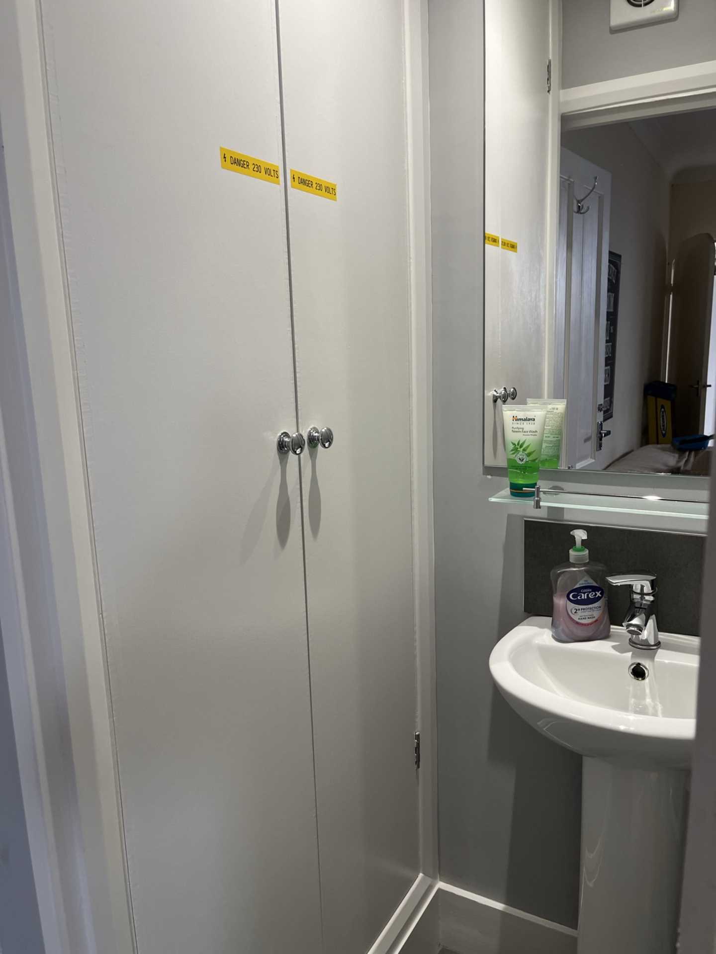 ROOM 3: 18 Rupert Road, GU2 7NE, Image 18