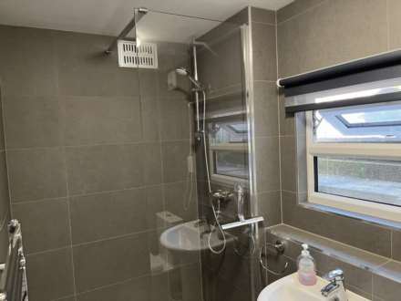ROOM 3: 18 Rupert Road, GU2 7NE, Image 16