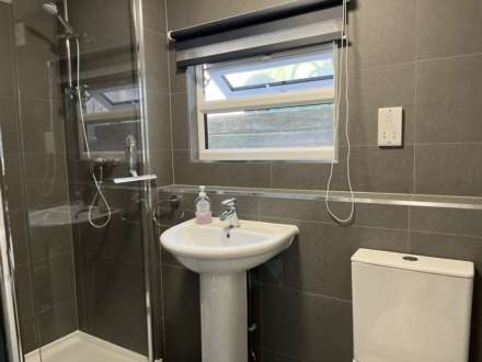Room 4, 18 RUPERT ROAD, GUILDFORD GU2 7NE, Image 14