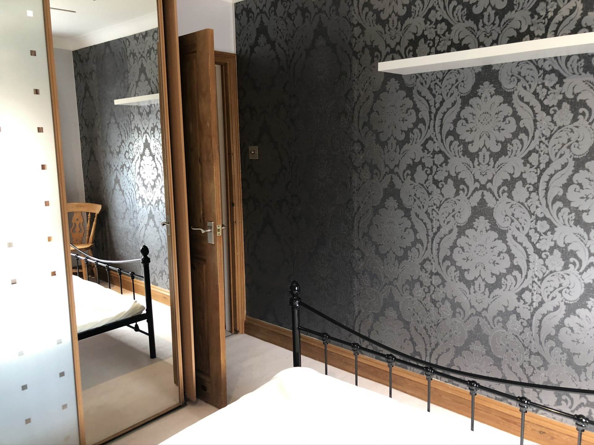 25A New Road, Chilworth, GU4 8LR, Image 3