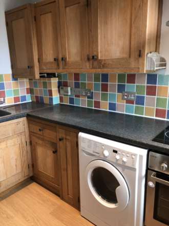 25A New Road, Chilworth, GU4 8LR, Image 10