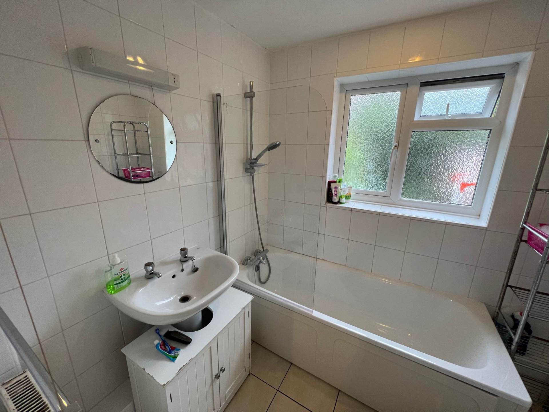 Room 2: 46 George Road, Guildford, GU1 4NR - EN SUITE, Image 15