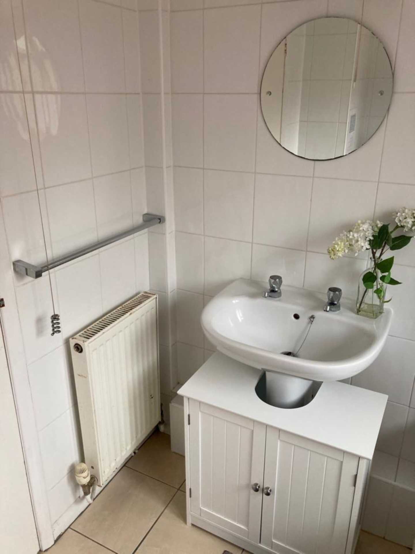 Room 3: 46 George Road, Guildford, GU1 4NR- NO ADMIN FEES!, Image 15