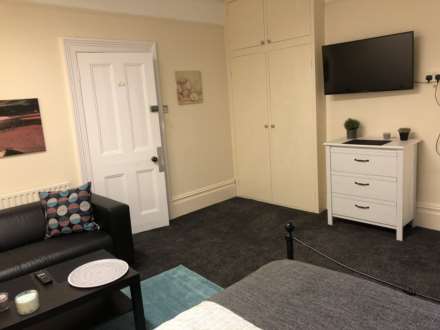 Room 1, 85 Epsom Road,  Guildford Town Centre, GU1 3PA, Image 3