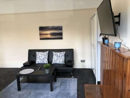 Room 2, 85 Epsom Road, Guildford Town Centre, Image 5
