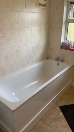 EN SUITE- Room 6, Pewley Way, Guildford, GU1 3PX, Image 20