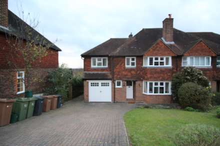Room 6: 3 Pewley Way, Guildford, GU1 3PX - EN SUITE-, Image 27