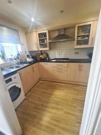 Queenhythe Crescent, Jacobs Well, Image 7