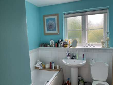 4 Queenhythe Crescent, Jacobs Well, Image 71