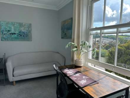 Stoke Road large Double room available, Image 10
