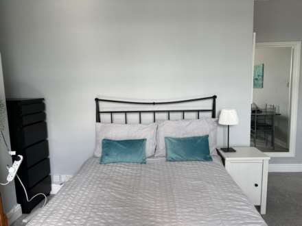 Flat 4, 30 Stoke Road, Guildford, GU1 4HR, Image 11