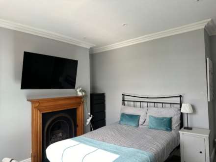 Flat 4, 30 Stoke Road, Guildford, GU1 4HR, Image 4