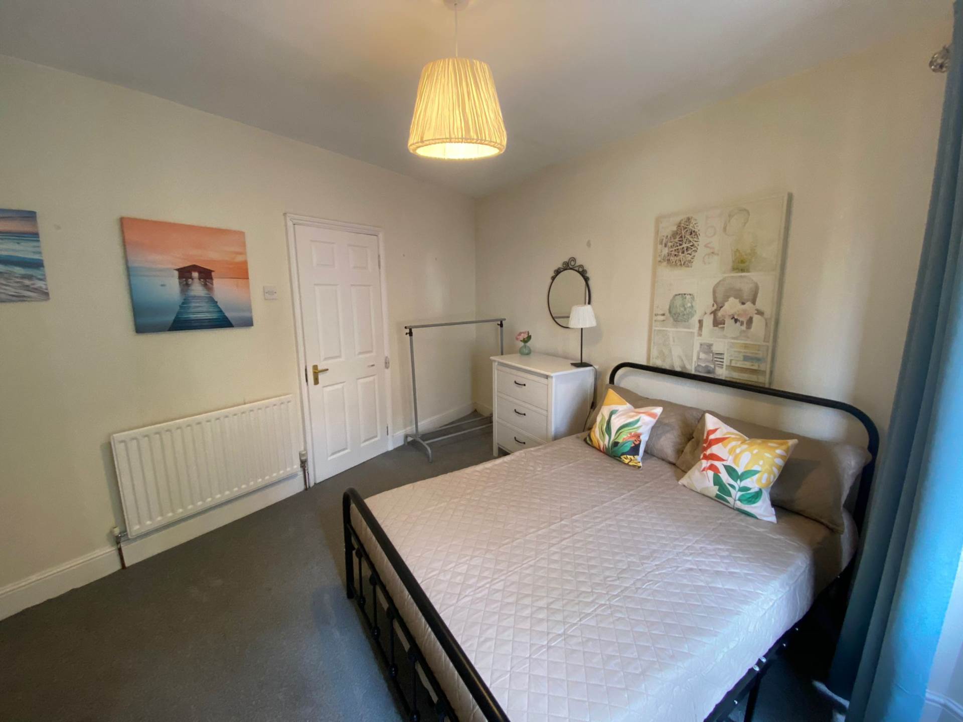 Room 1: 15 Sycamore Road, Guildford, GU1 1HJ, Image 2