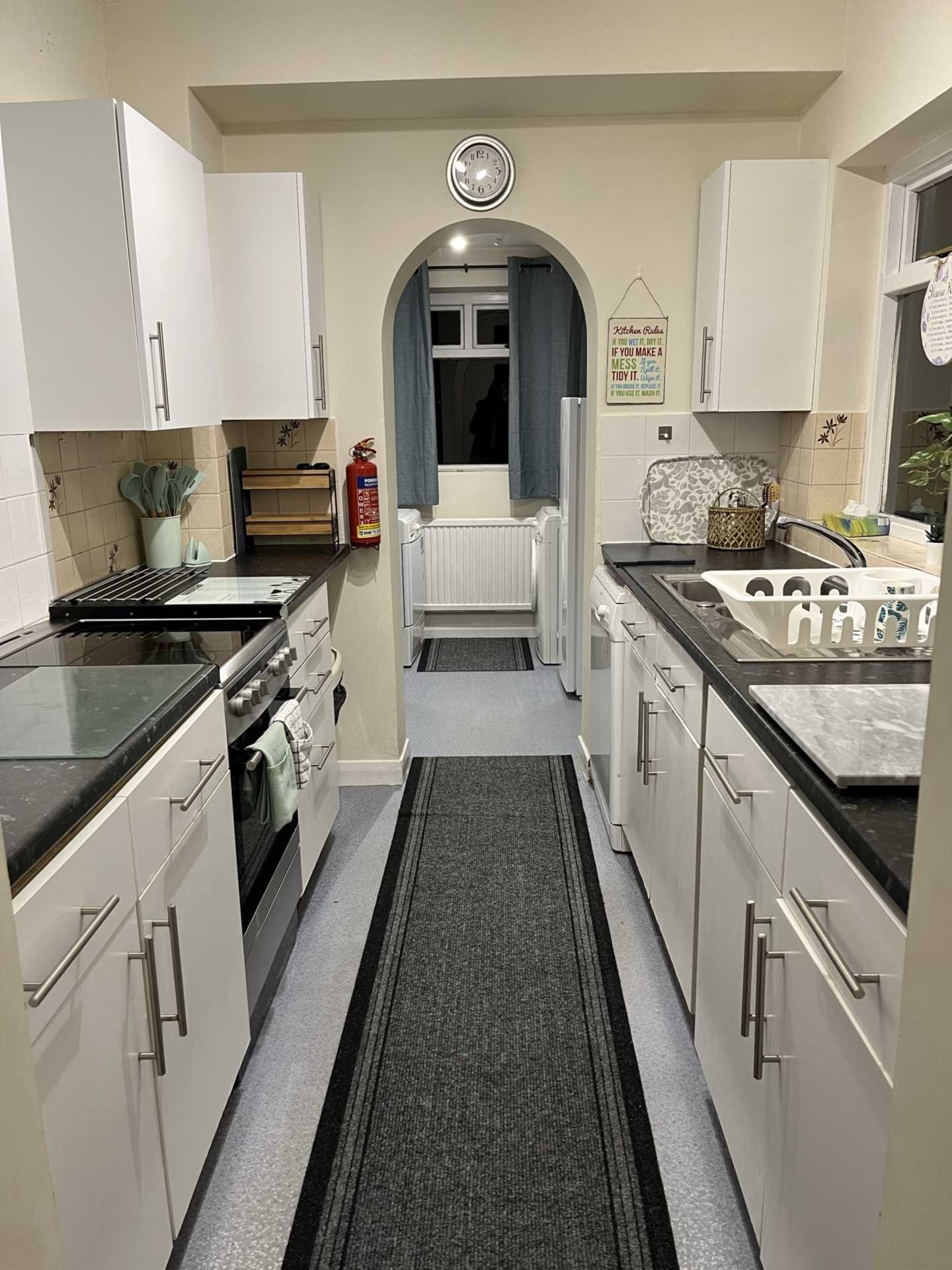 Sycamore Road, Guildford, Image 9