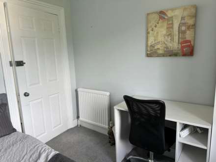 Stoke Road, Guildford, Image 4