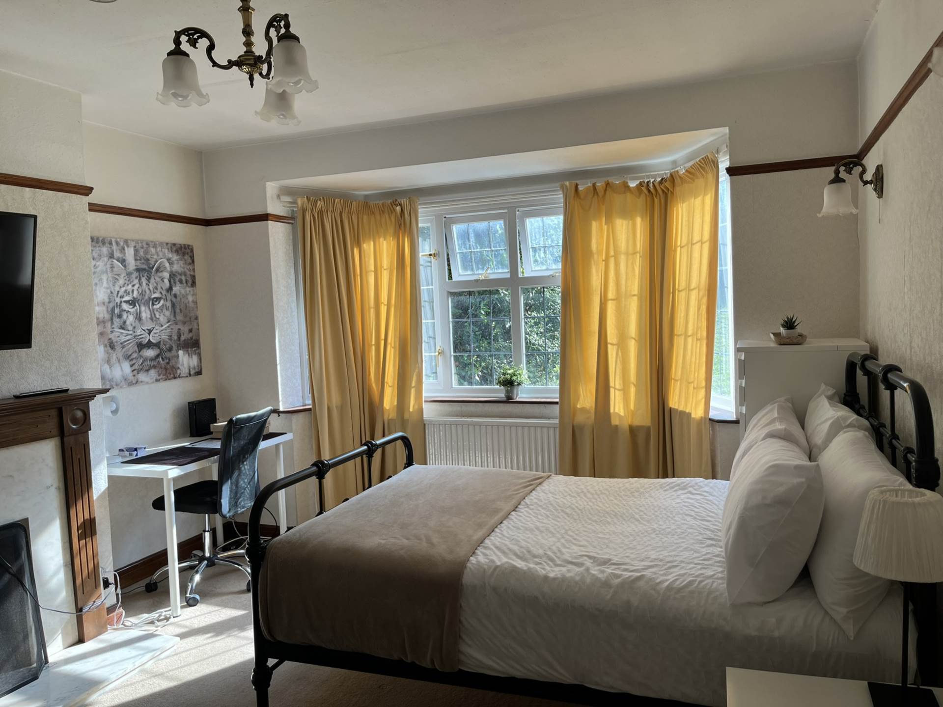 Pewley Way, Guildford, Image 14