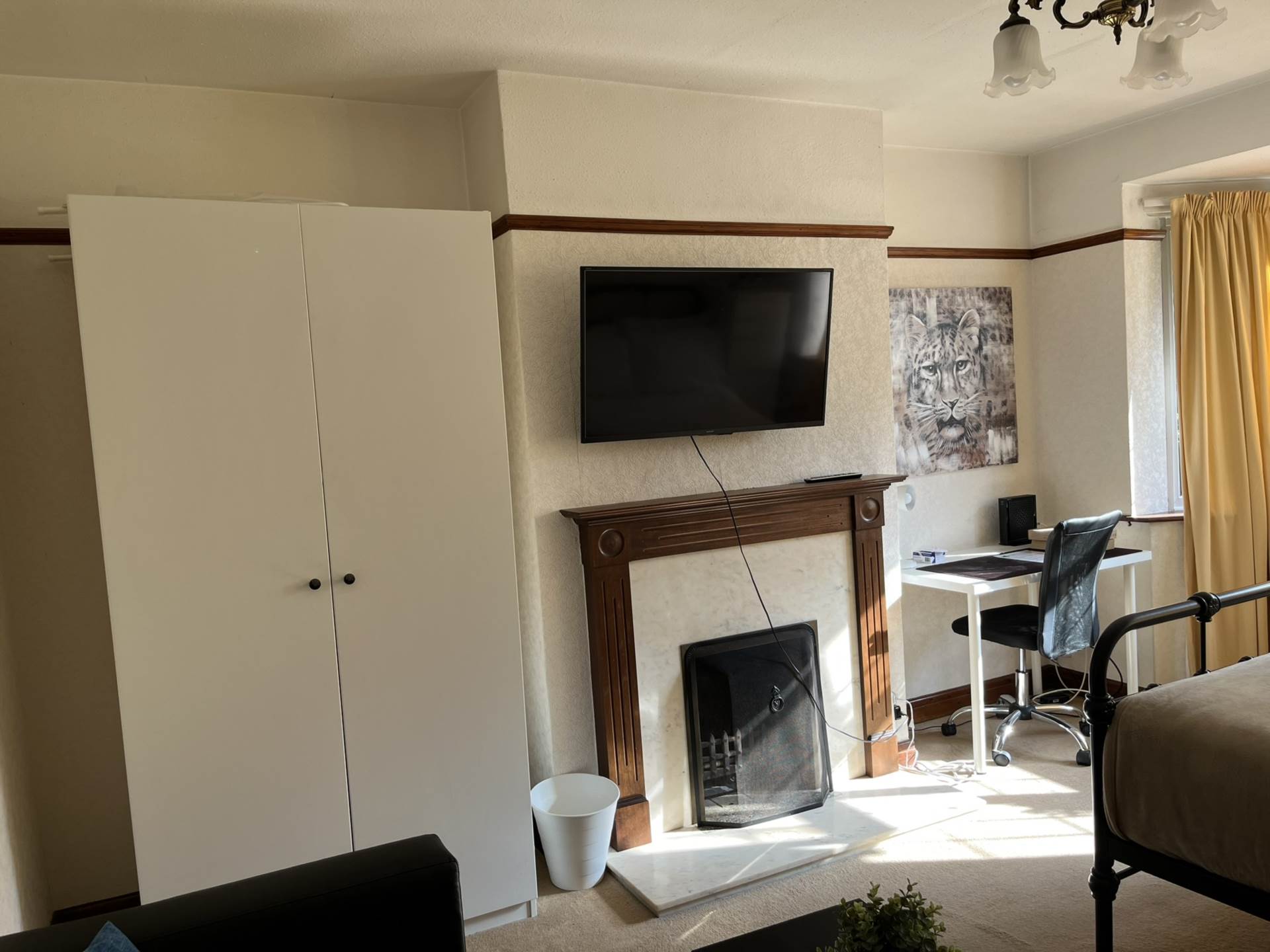 Pewley Way, Guildford, Image 15