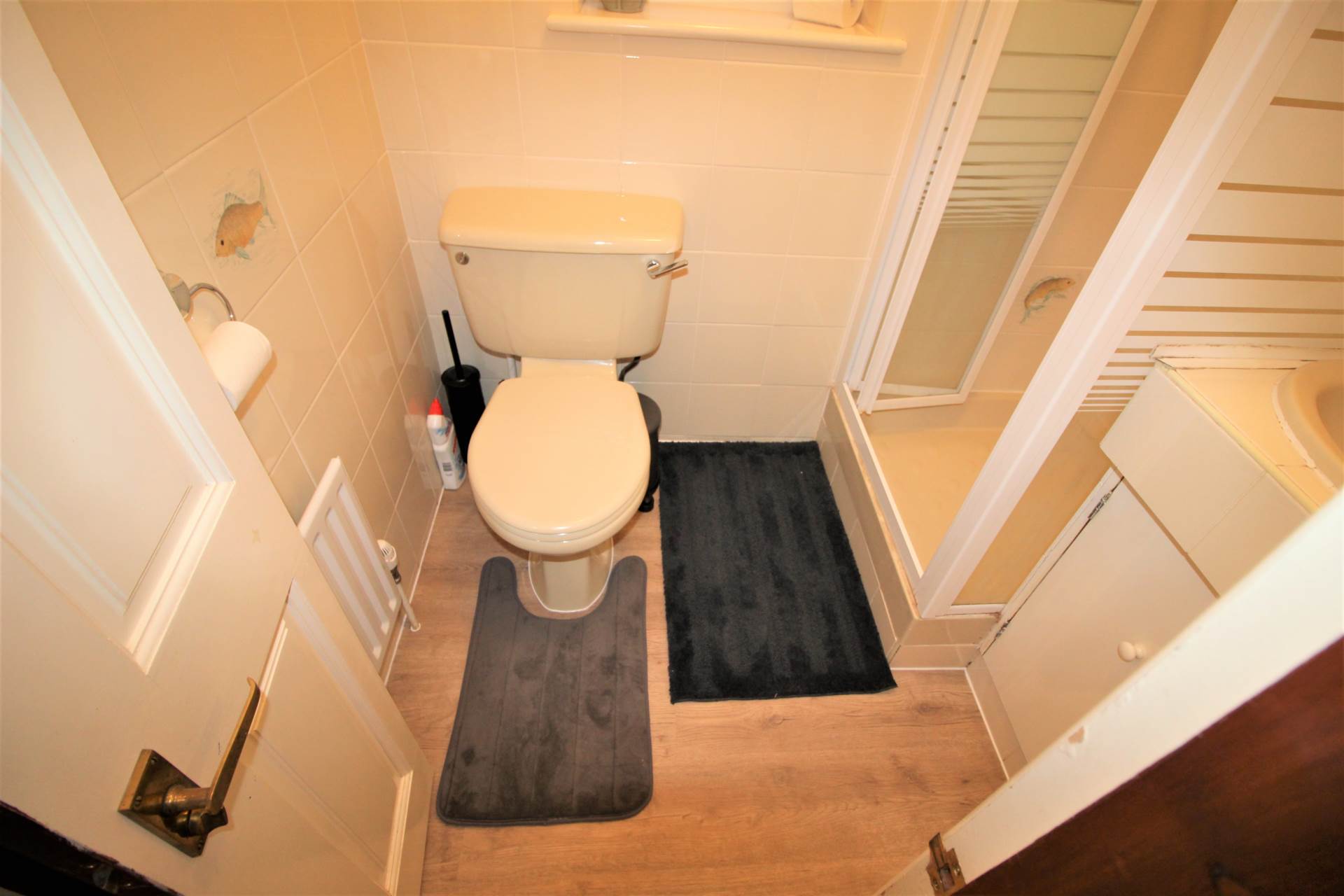 Pewley Way, Guildford, Image 25