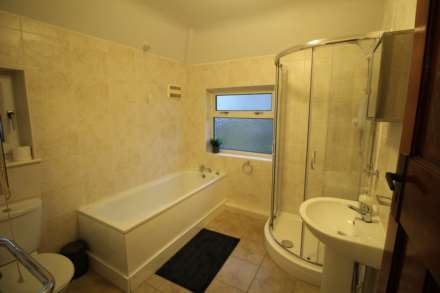 Pewley Way, Guildford, Image 12