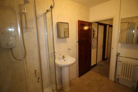 Pewley Way, Guildford, Image 13