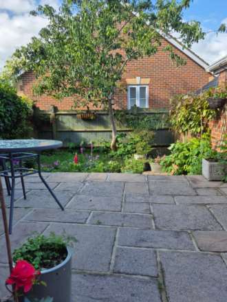 St. Catherines Park, Guildford, GU1 3NF, Image 12