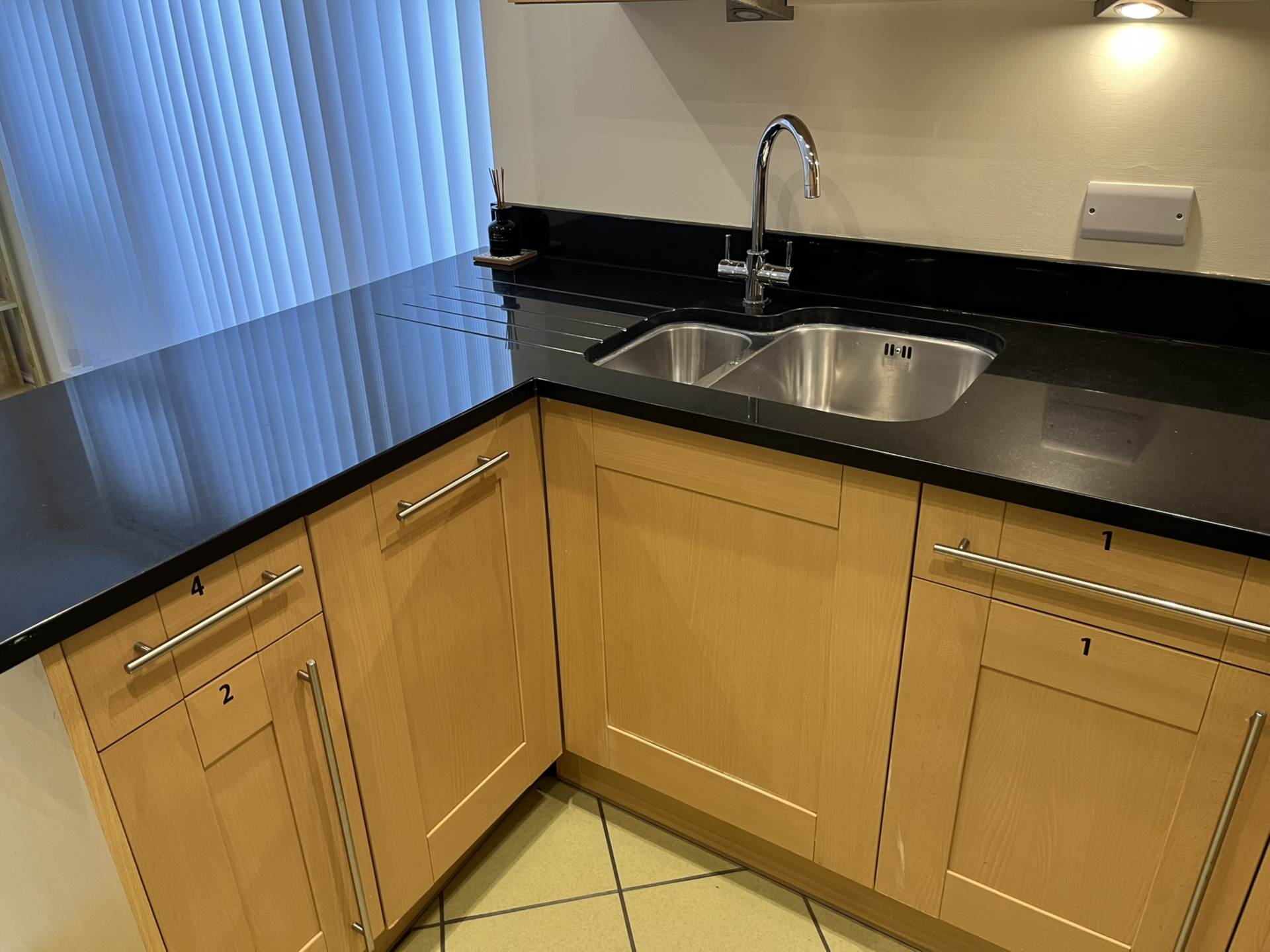 Room 1, Willowbrook, Great George, Godalming GU7 1EE, Image 15