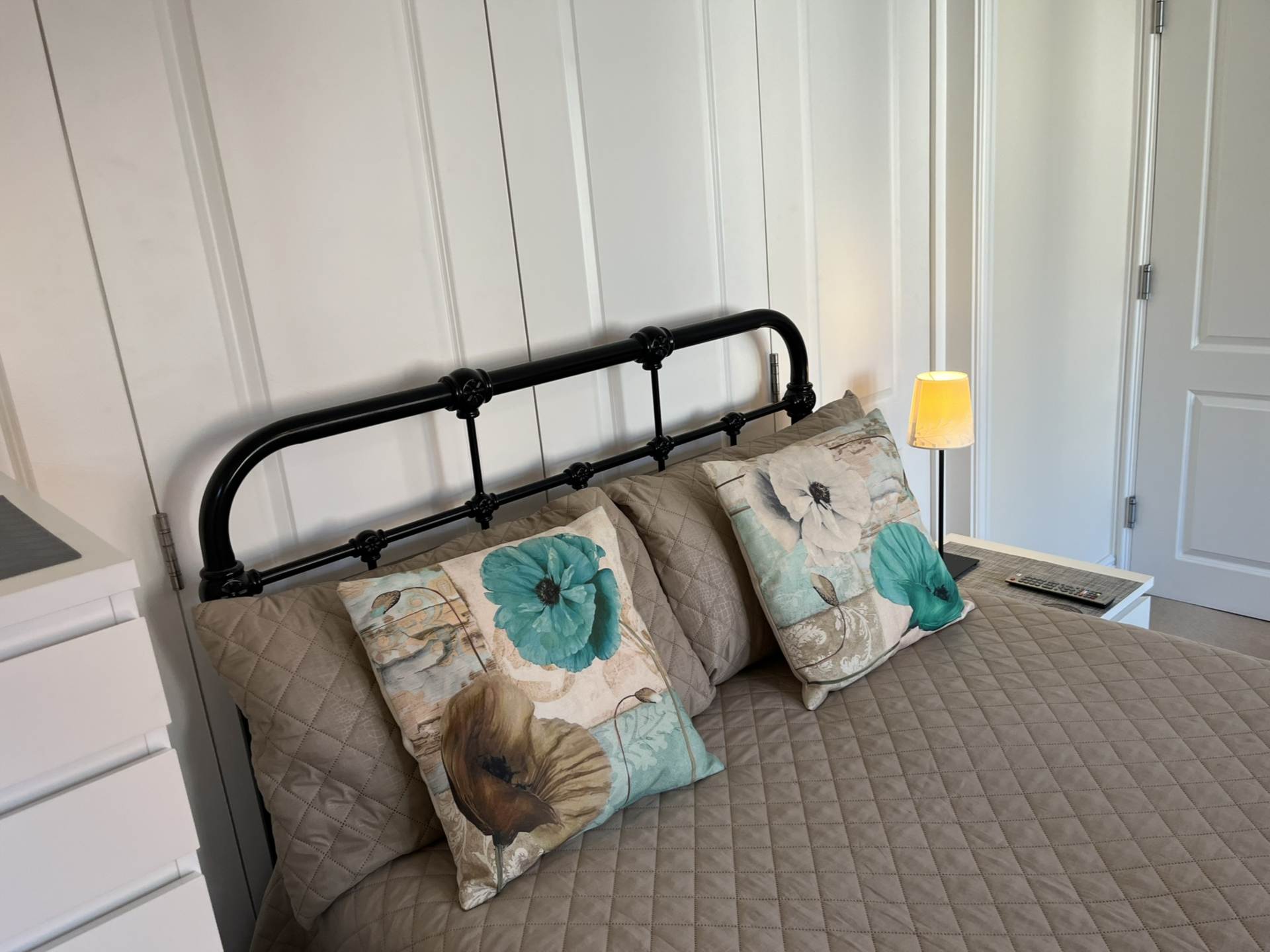 Room 3, Willowbrook, Great George Street, Godalming, Image 3