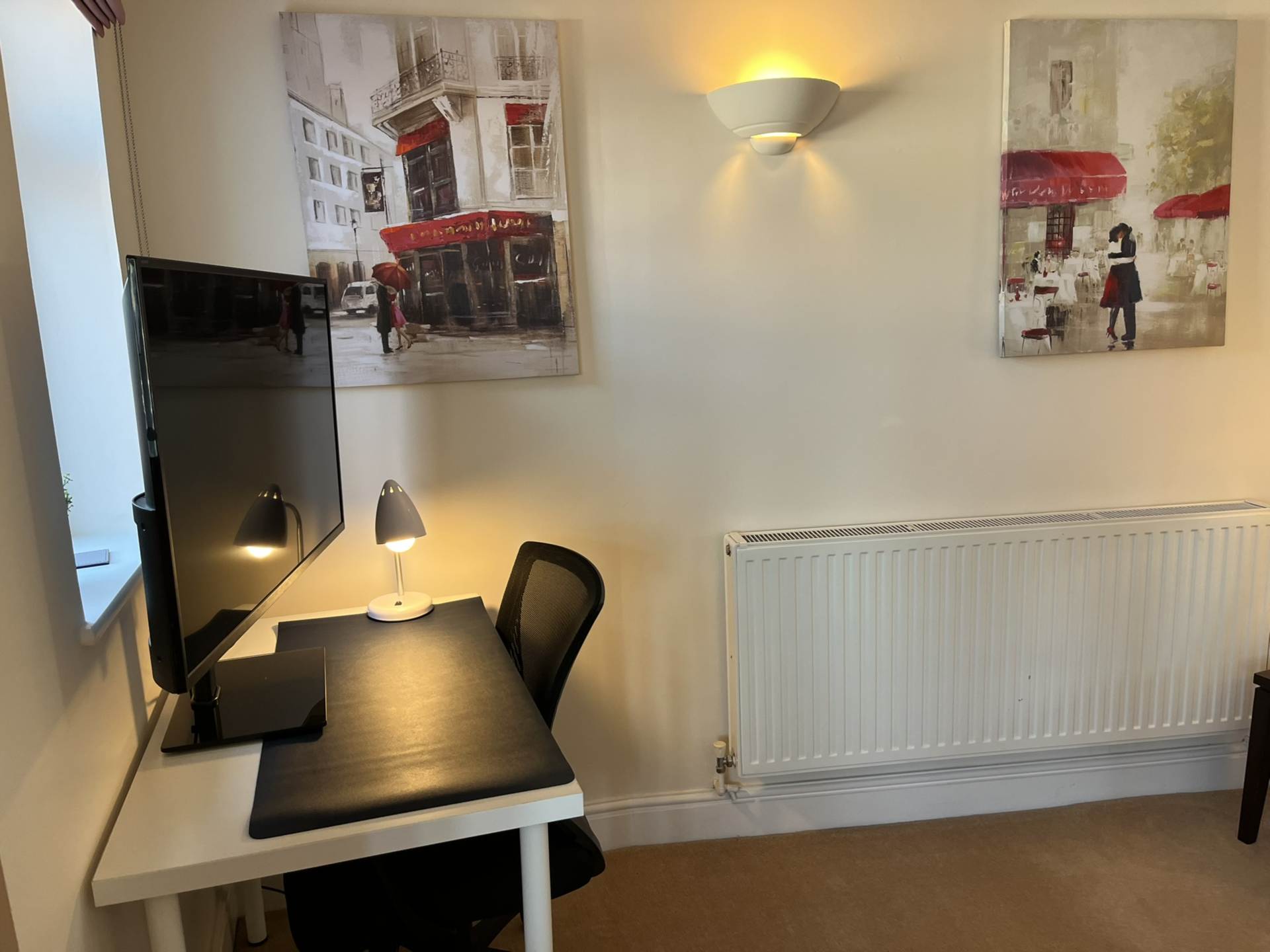 Room 3, Willowbrook, Great George Street, Godalming, Image 8