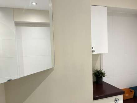 Room 4, Willowbrook, Great George Street, Godalming, Image 24