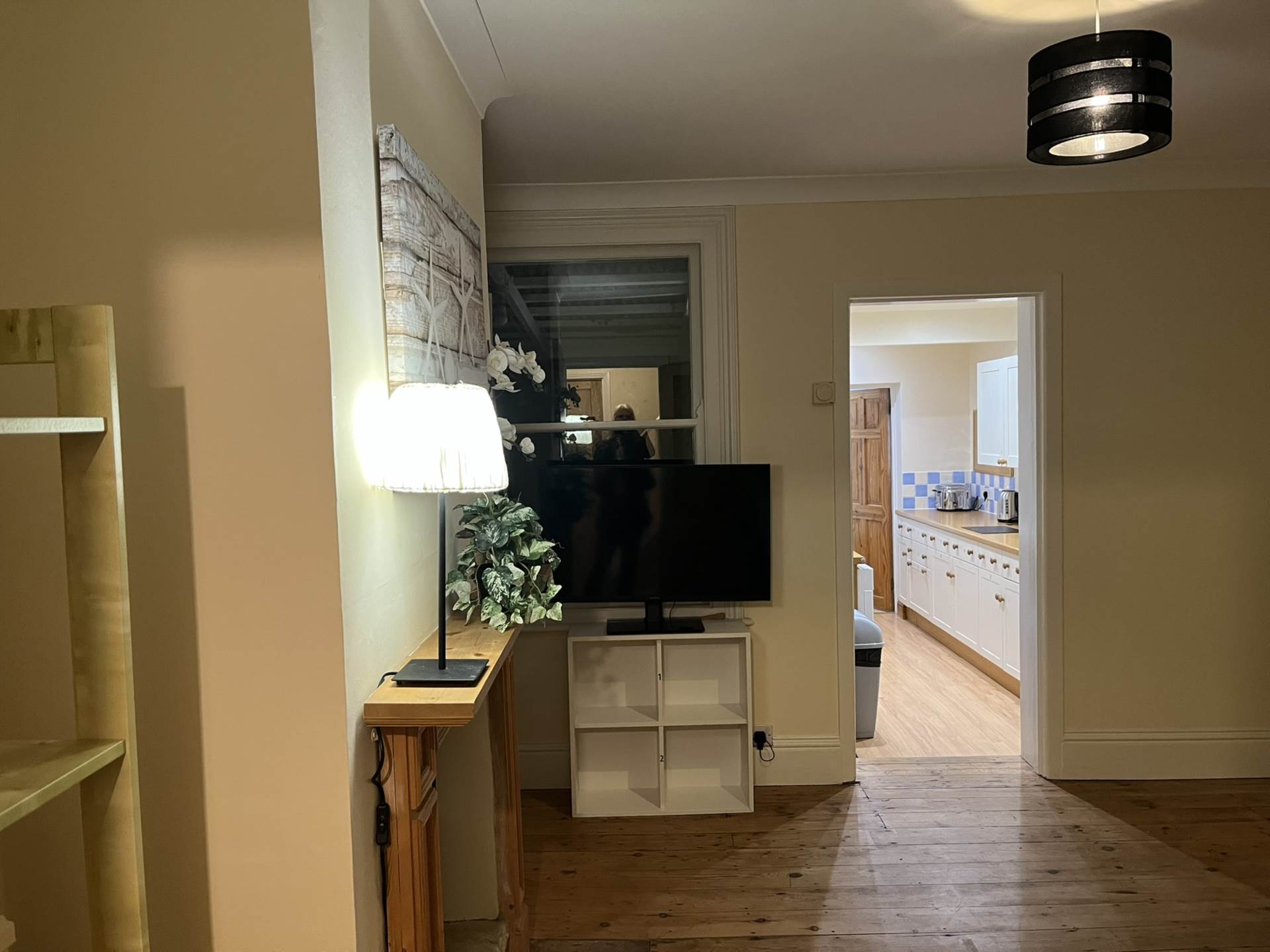 Room 4, 30 Springfield Road, Guildford, Surrey GU1 4DP, Image 14