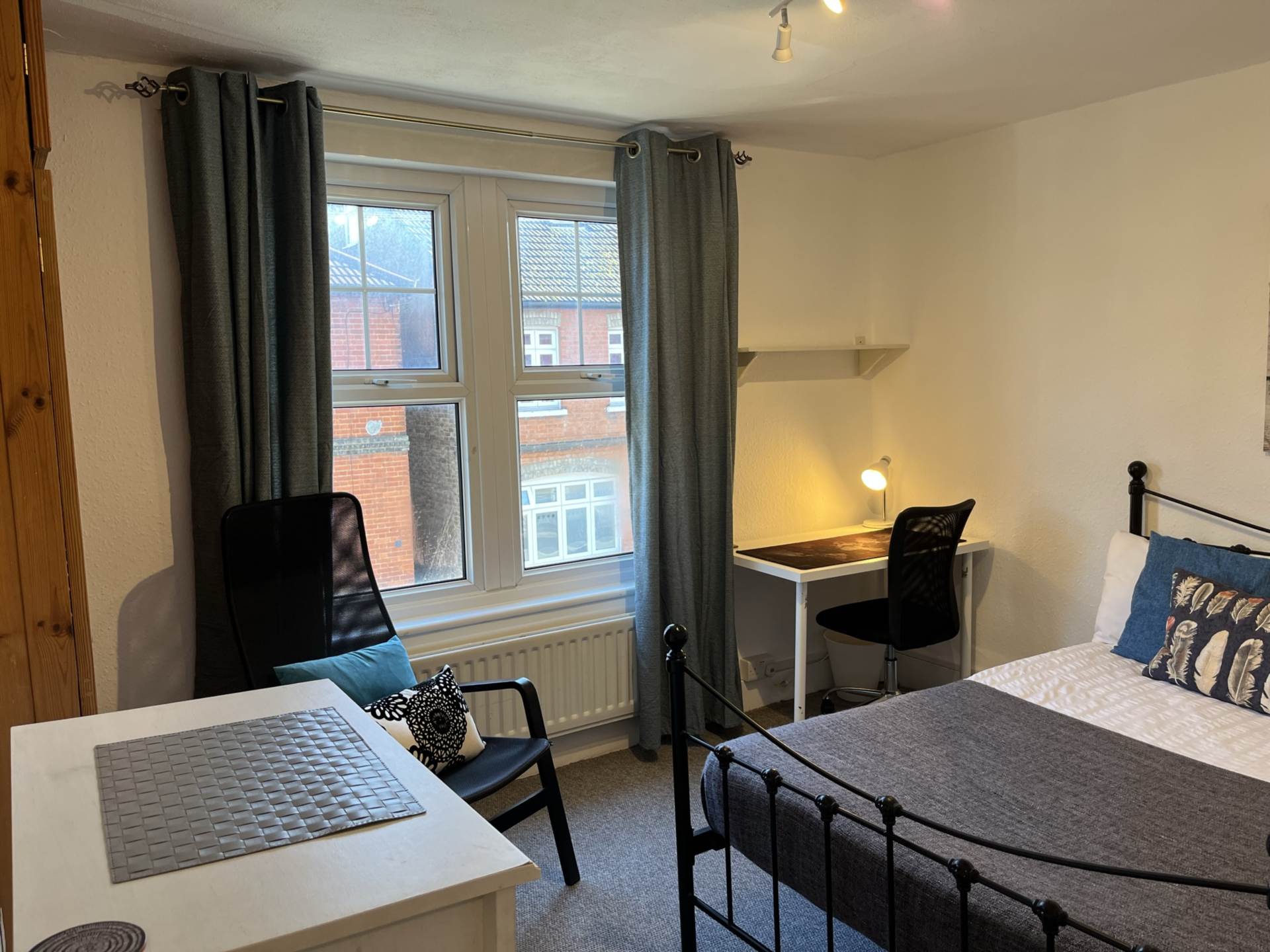 Room 4, 30 Springfield Road, Guildford, Surrey GU1 4DP, Image 9