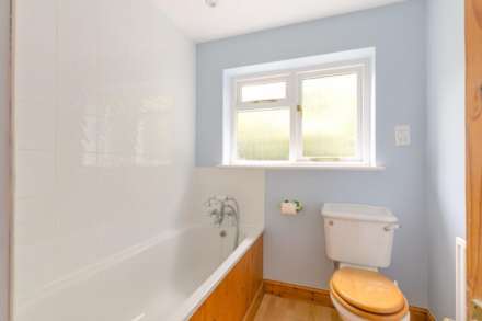 Room 5, 30 Springfield Road, Guildford, Surrey GU1 4DP, Image 6