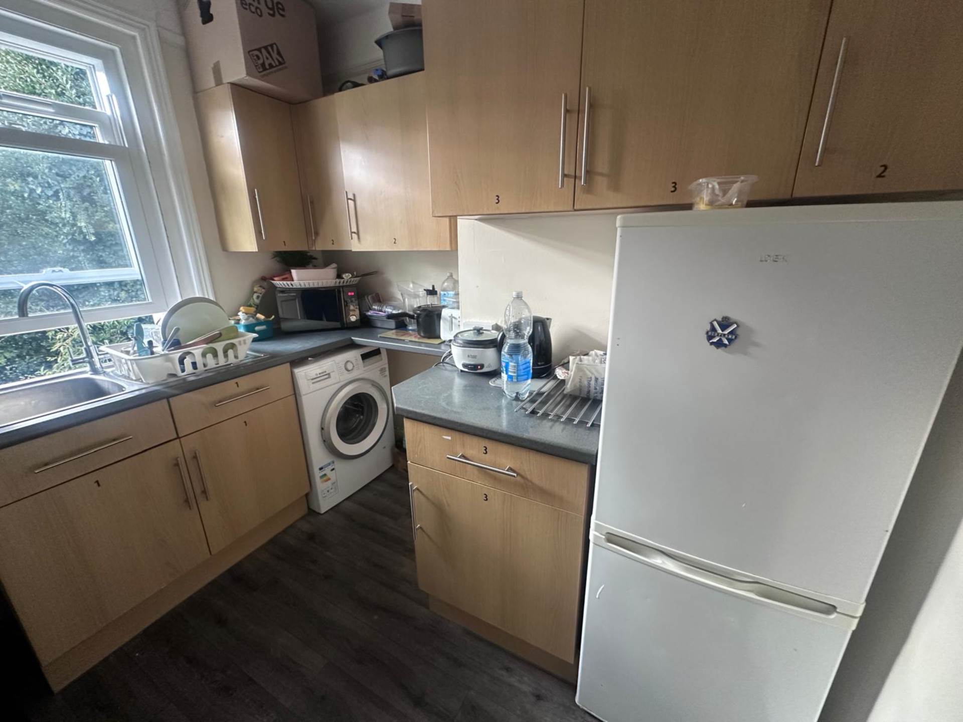 Room 4, 40a Farnham Road, Onslow, GU2 4JN, Image 2