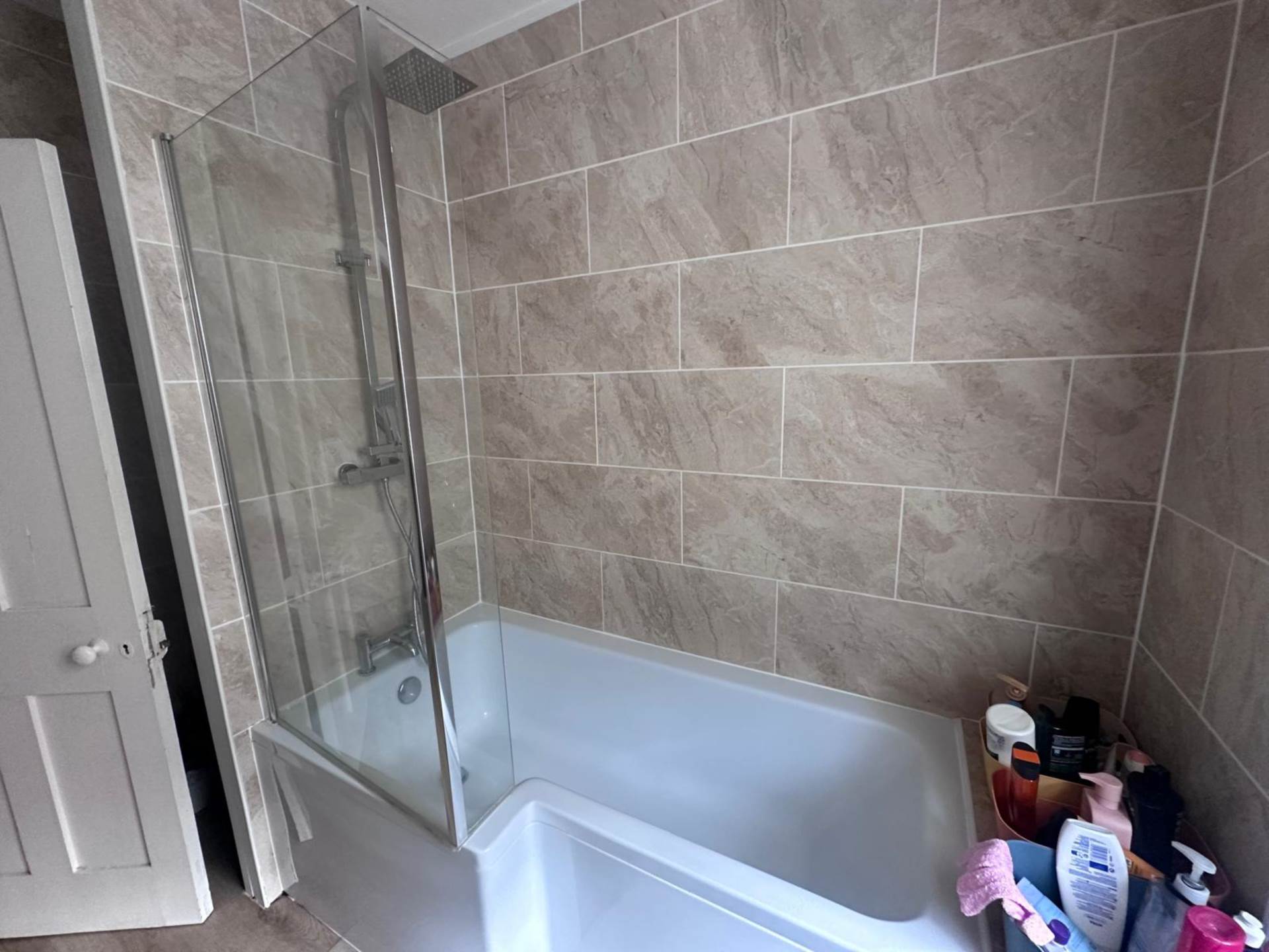 Room 4, 40a Farnham Road, Onslow, GU2 4JN, Image 5