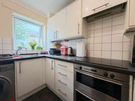 Royce Court , St Neots Road, Eaton Ford, Image 4