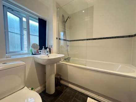 Furrowfields, St Neots, Image 9