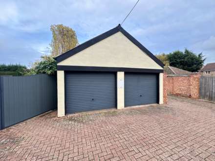 The Highway, Great Staughton, Image 9